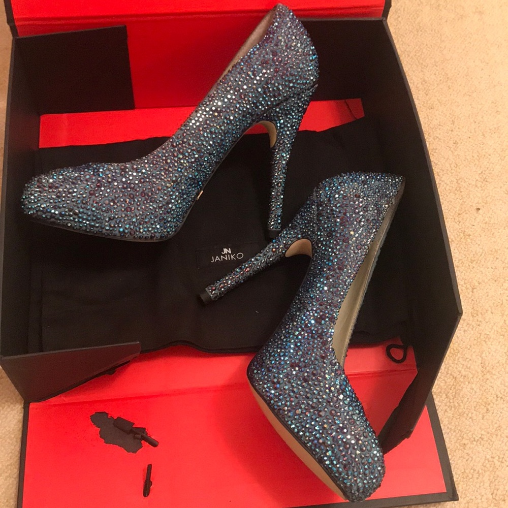 Blue Rhinestone stiletto Pumps